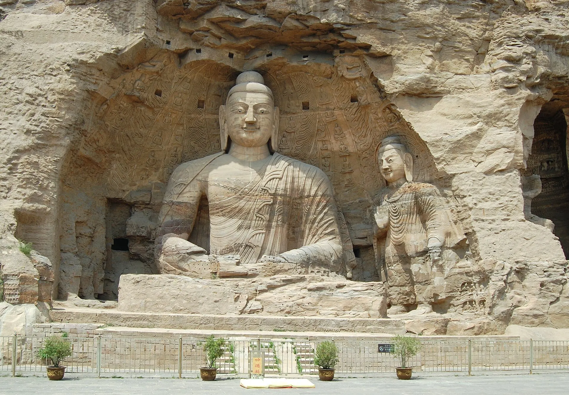 Yungang Grottoes (云冈石窟)