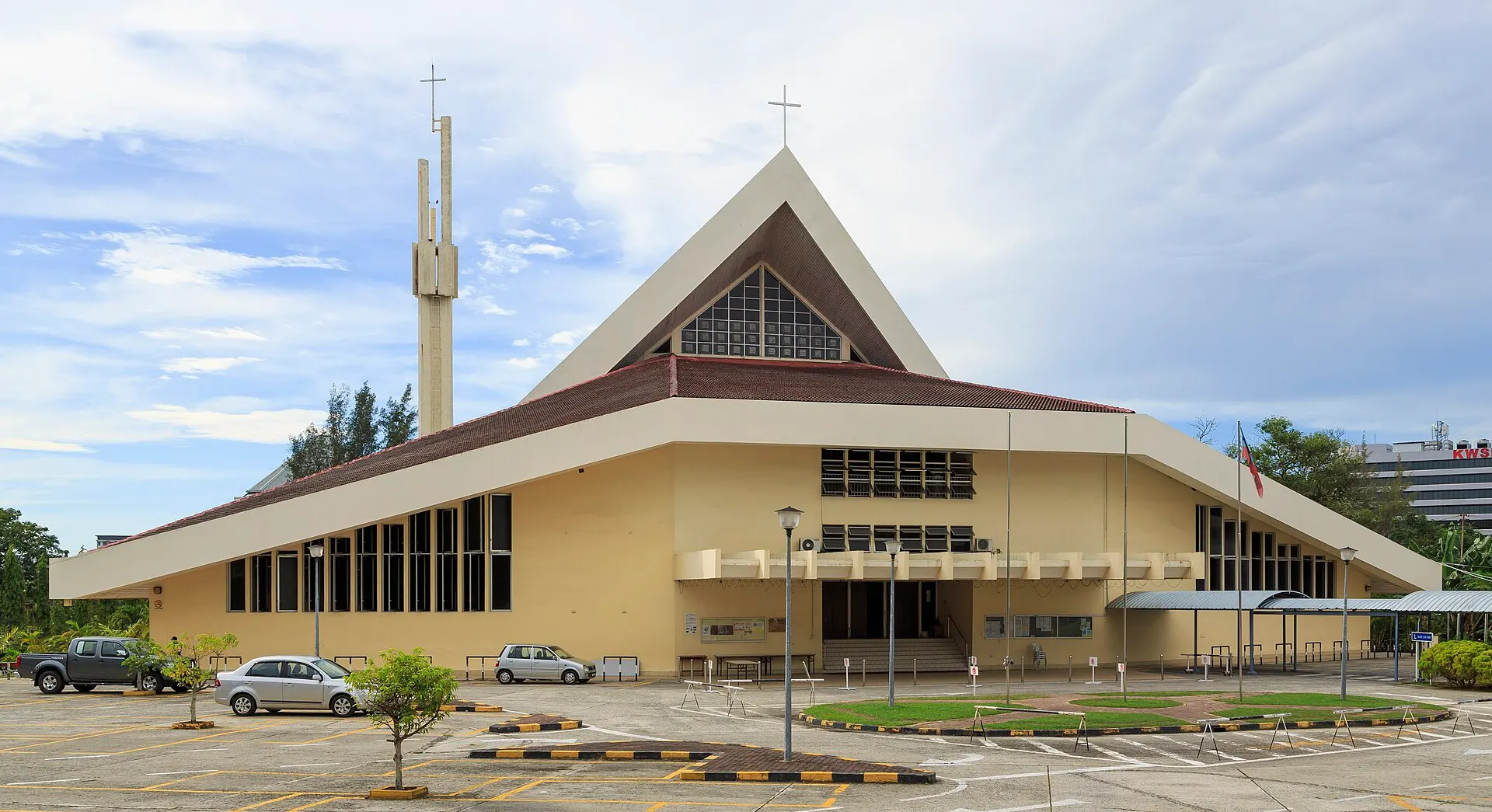 Sacred Heart Cathedral (石室圣心大教堂)