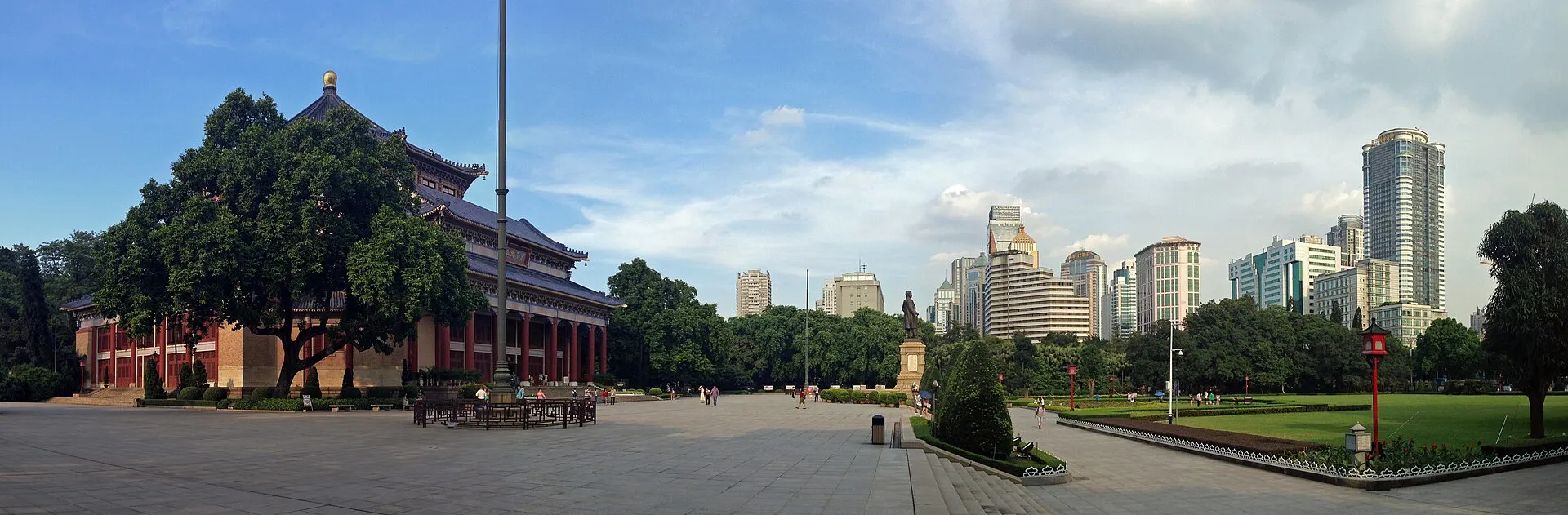 Sun Yat-sen Memorial Hall (中山纪念堂)