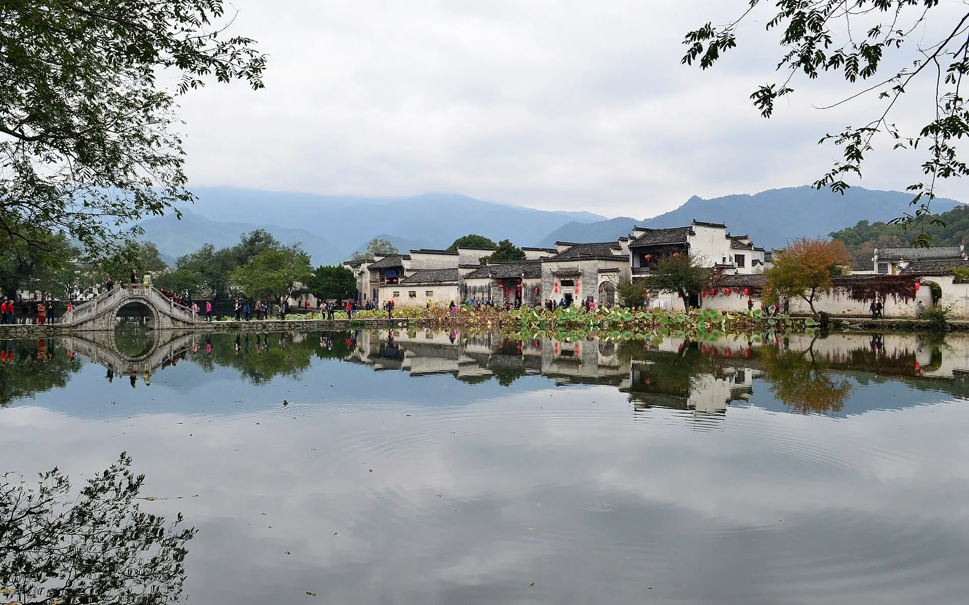 Hongcun Ancient Village (宏村)