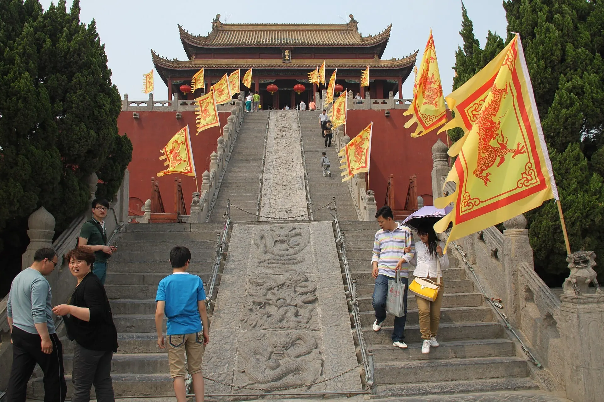 Dragon Pavilion (龙亭)